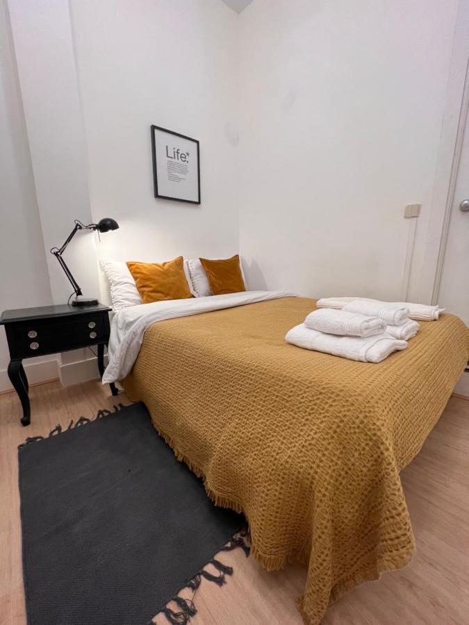 Urban Rooms Fuencarral Madrid Bagian luar foto