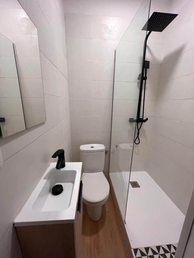 Urban Rooms Fuencarral Madrid Bagian luar foto