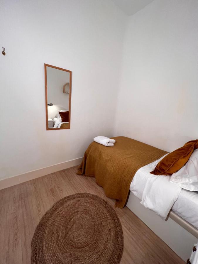 Urban Rooms Fuencarral Madrid Bagian luar foto